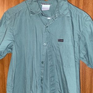 Mens Columbia button down